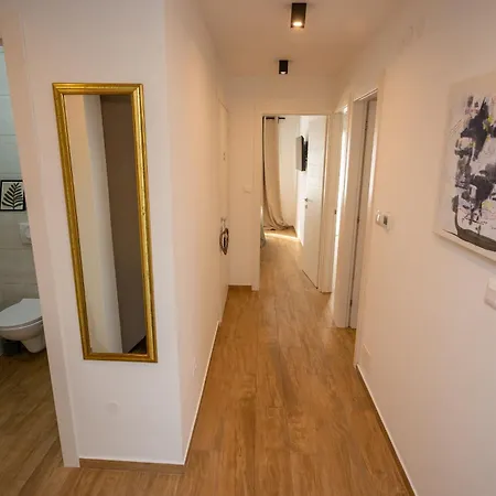 Apartament Zoya Delmar